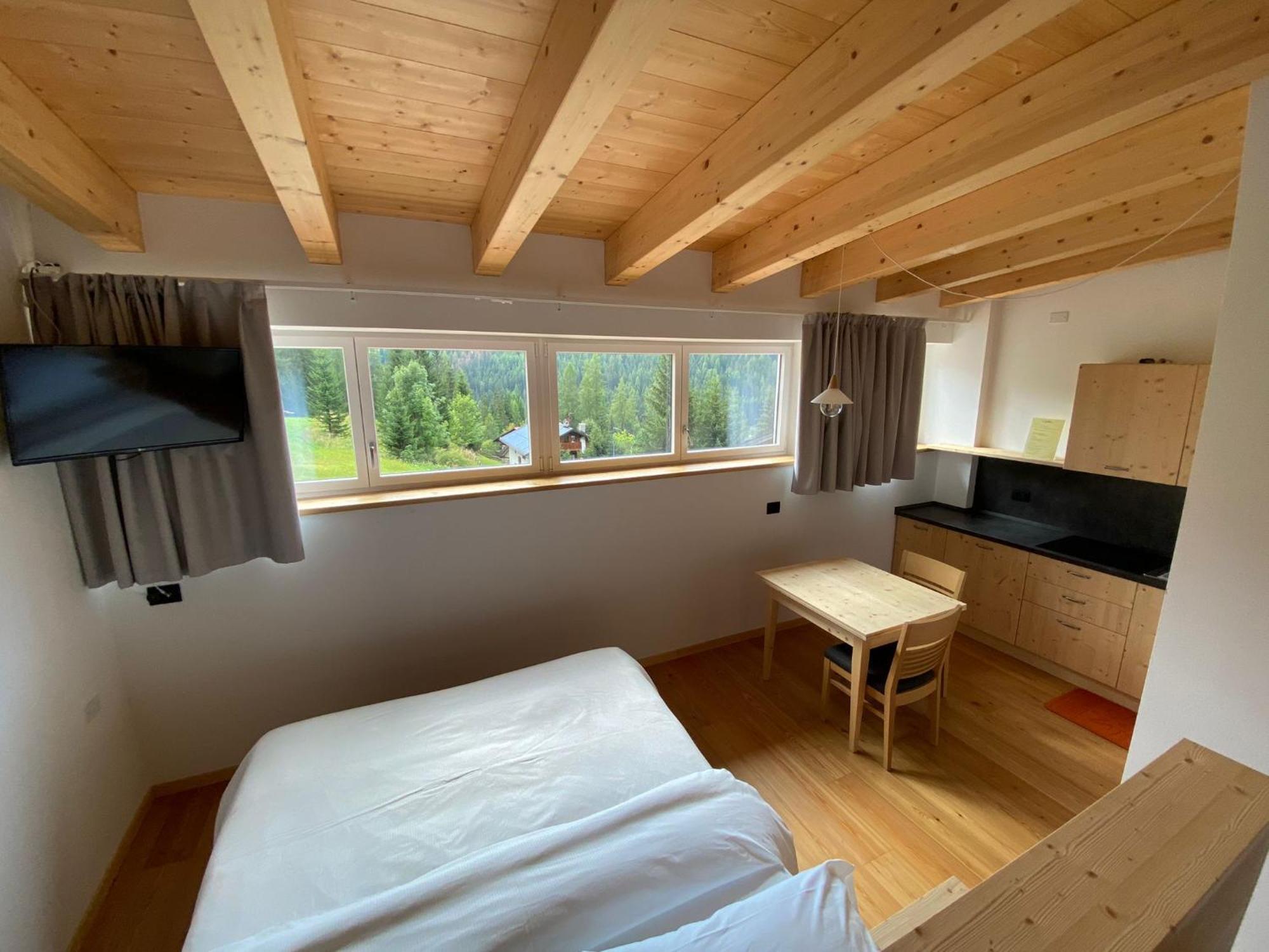 סלבה די קדורה Hotel Garni Civetta מראה חיצוני תמונה
